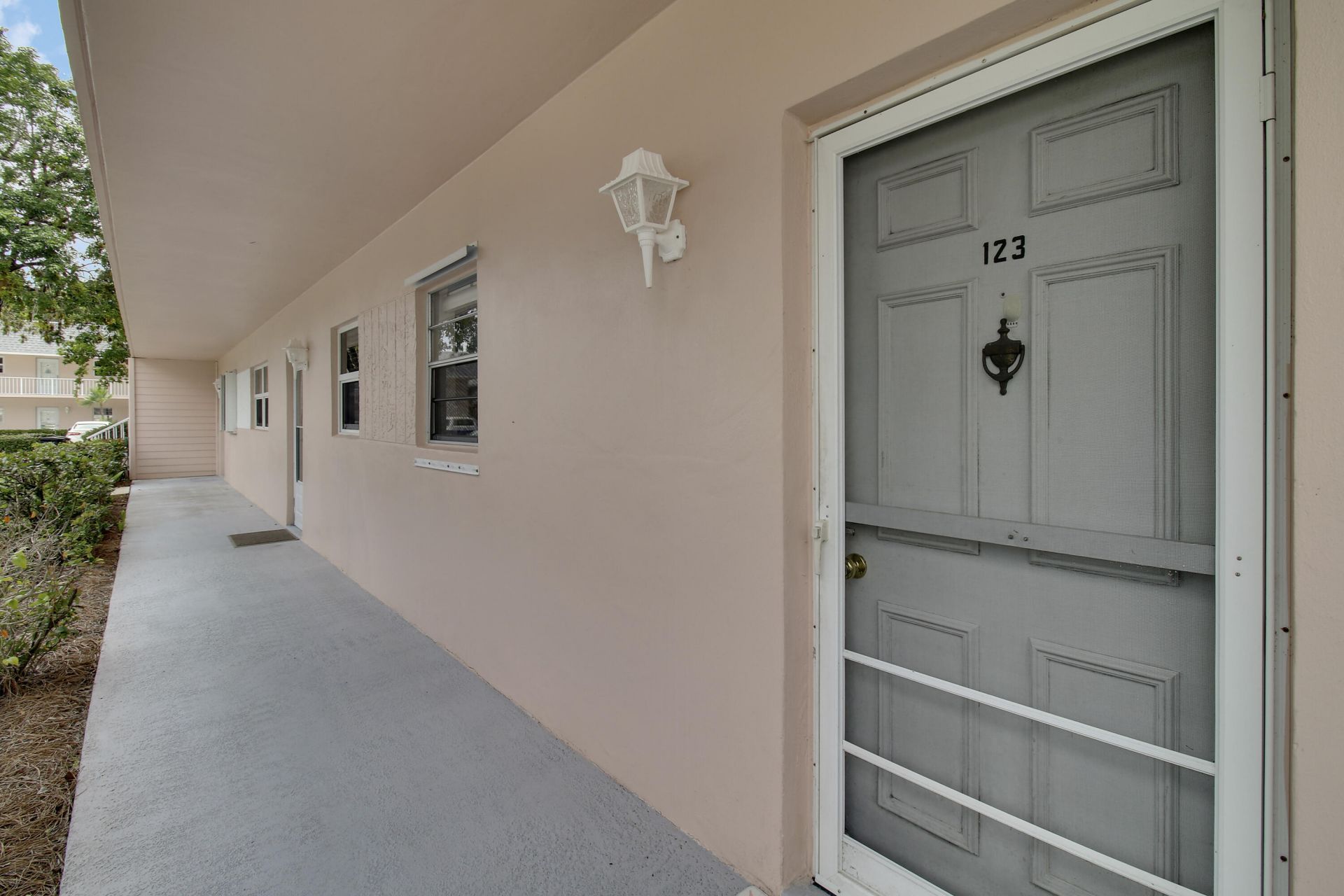 18081 SE Country Club Drive, Unit 13-123, Jupiter, FL 33469 Photo