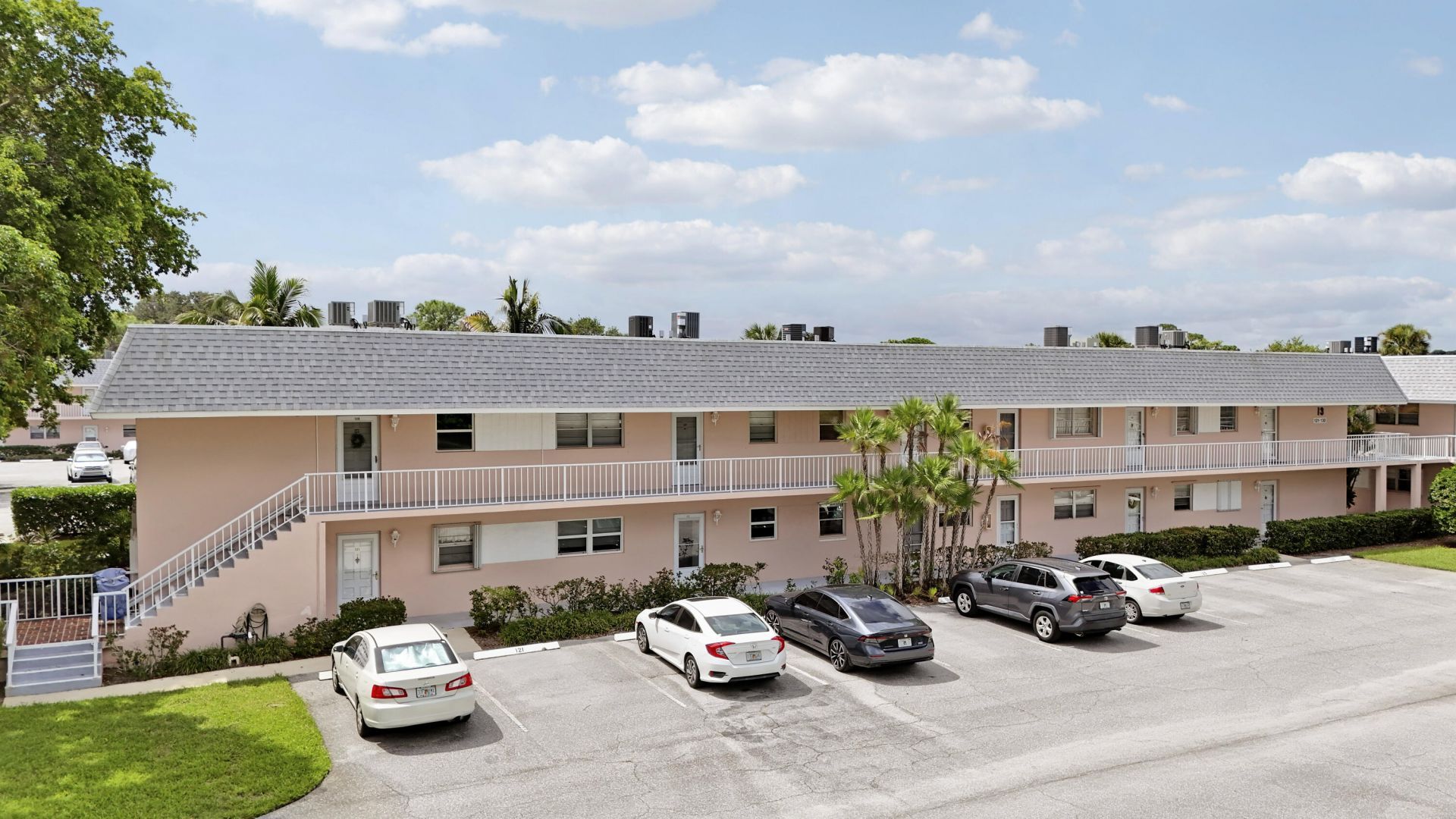 18081 SE Country Club Drive, Unit 13-123, Jupiter, FL 33469 Photo