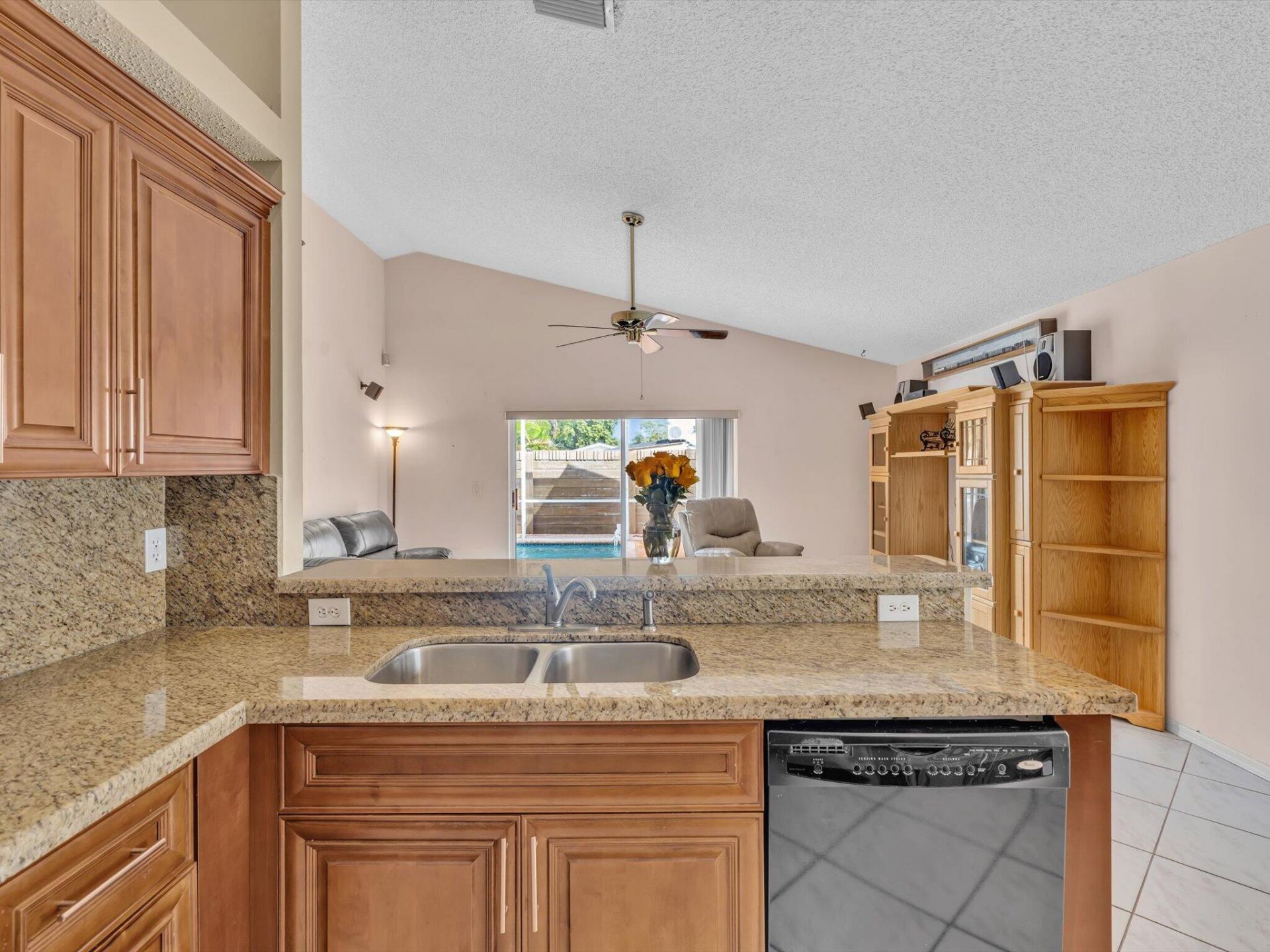 12535 SW 7th Place, Davie, FL 33325 Photo