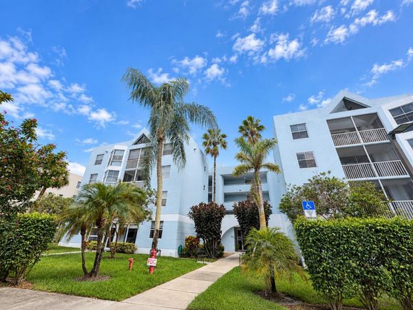 5962 Morningstar Circle, Unit 202, Delray Beach, FL 33484