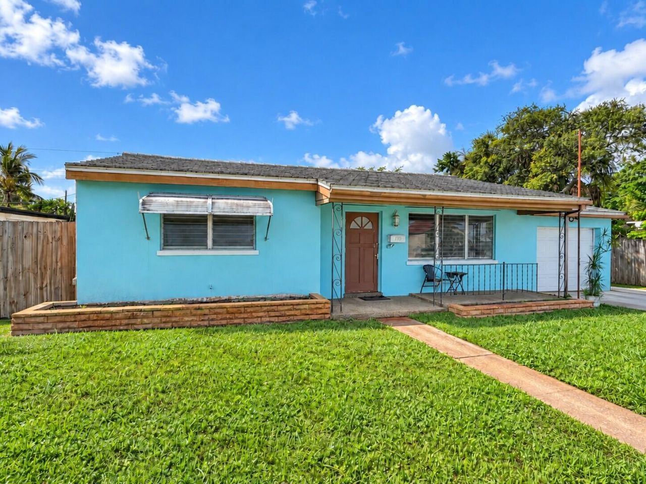 110 SE 3rd Avenue, Boynton Beach, FL 33435 Photo