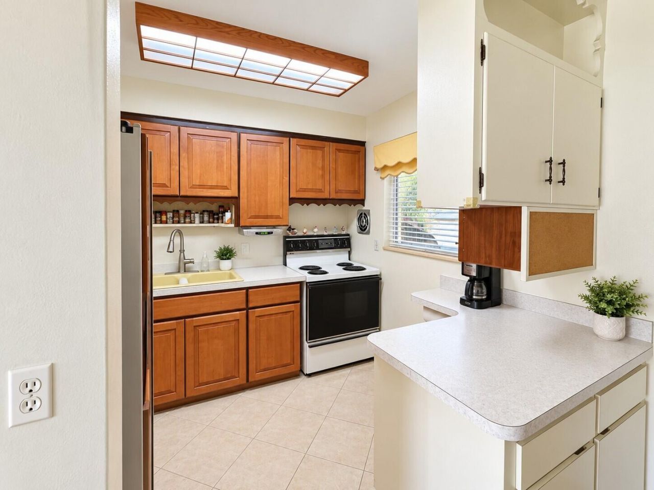 110 SE 3rd Avenue, Boynton Beach, FL 33435 Photo