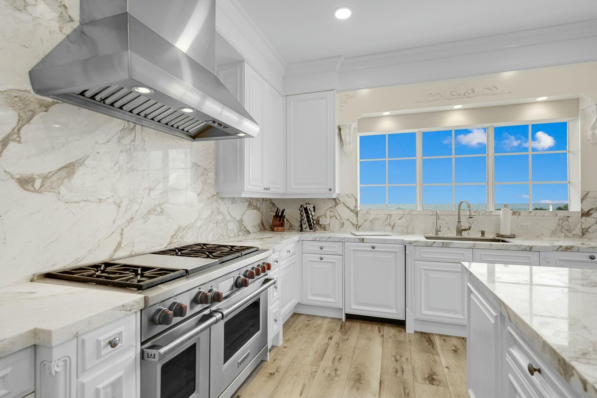 477 S Beach Road, Jupiter Island, FL 33455 Photo