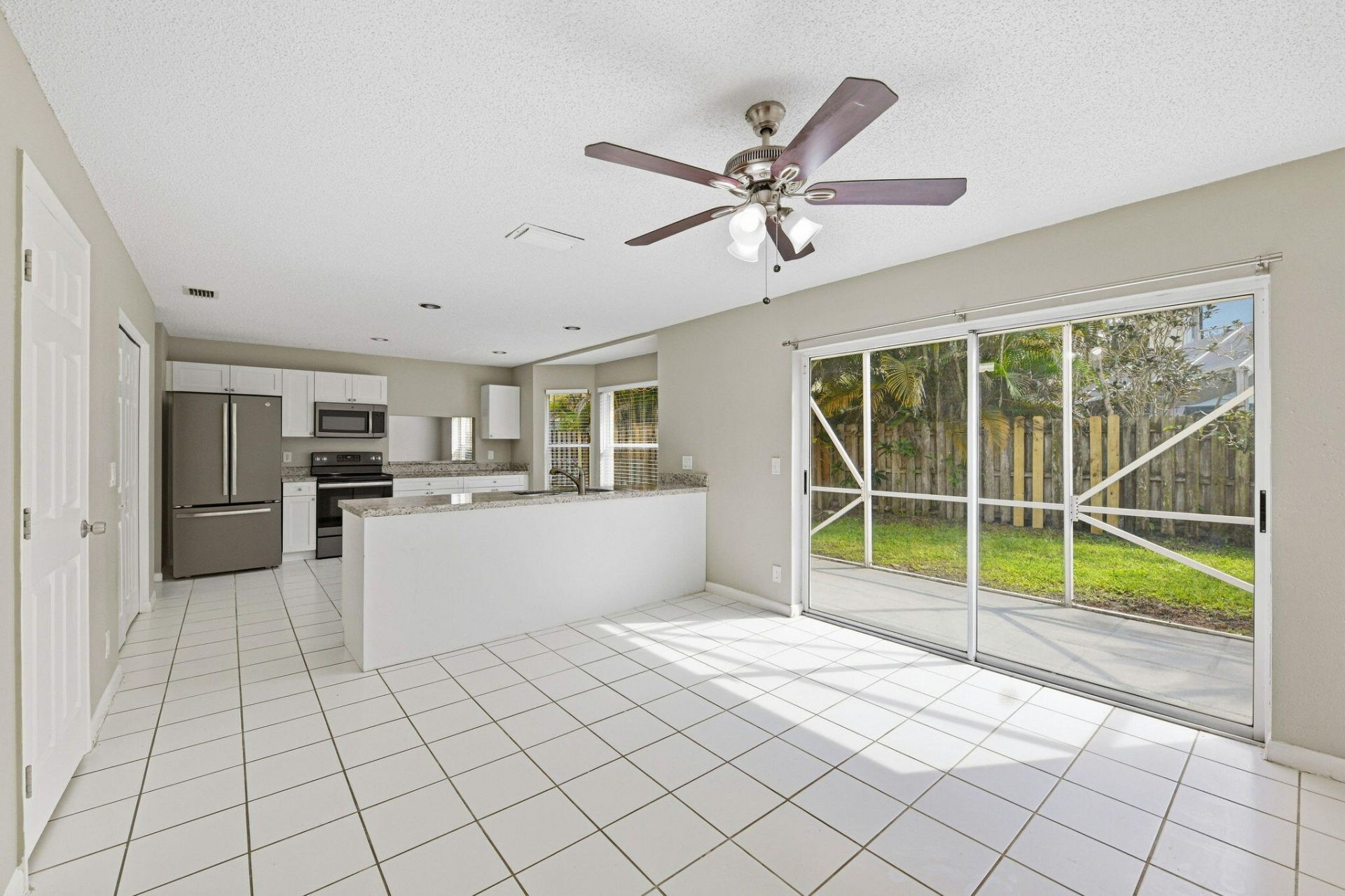 10843 Buttonwood Lake Drive, Boca Raton, FL 33498 Photo