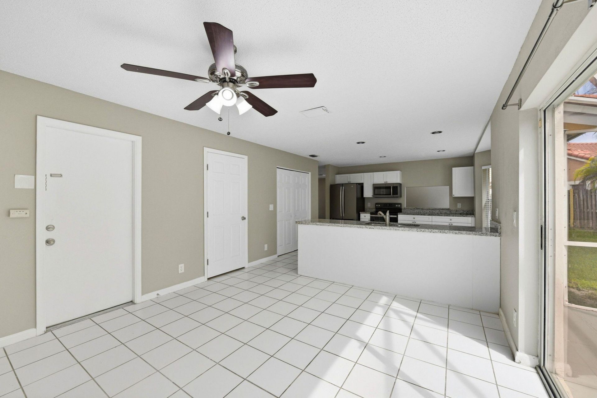 10843 Buttonwood Lake Drive, Boca Raton, FL 33498 Photo