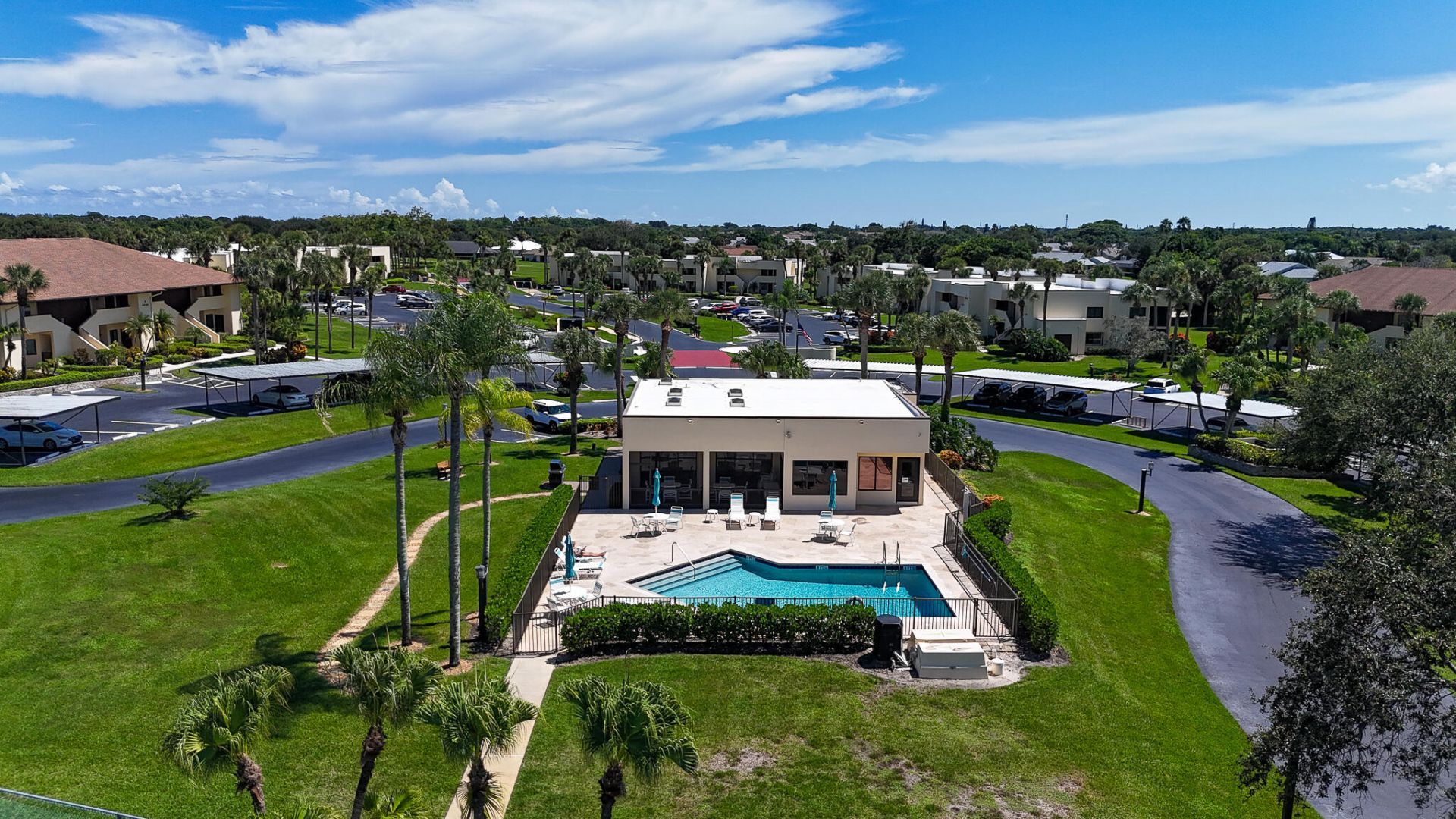 6303 SE Williamsburg Drive, Unit 201, Hobe Sound, FL 33455 Photo