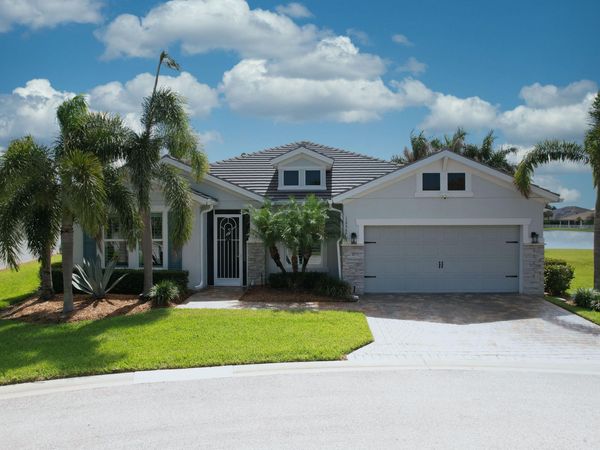 12557 SW GRAY FOX Lane, Port St. Lucie, FL 34987