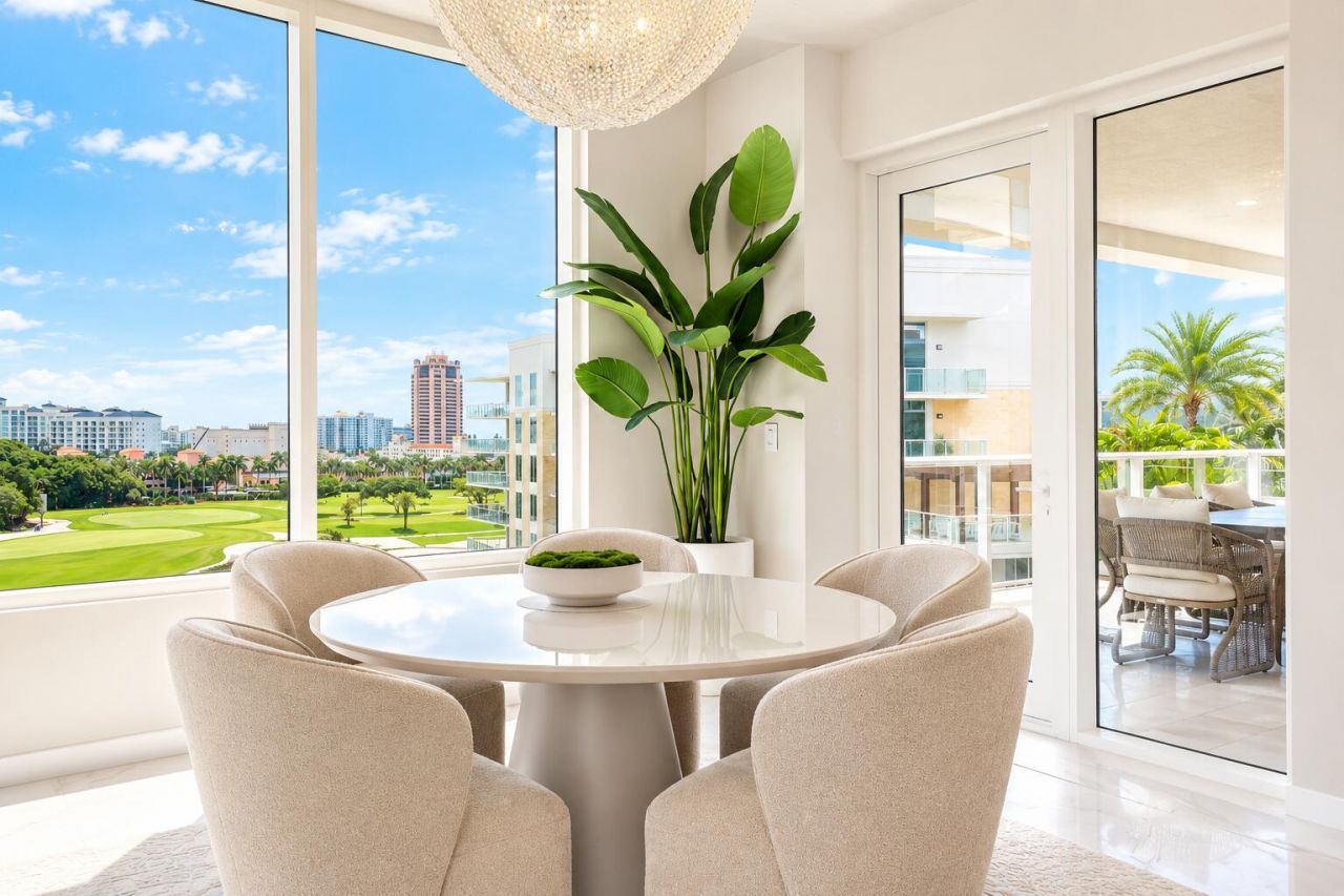 220 SE Mizner Boulevard, Unit 803, Boca Raton, FL 33432 Photo