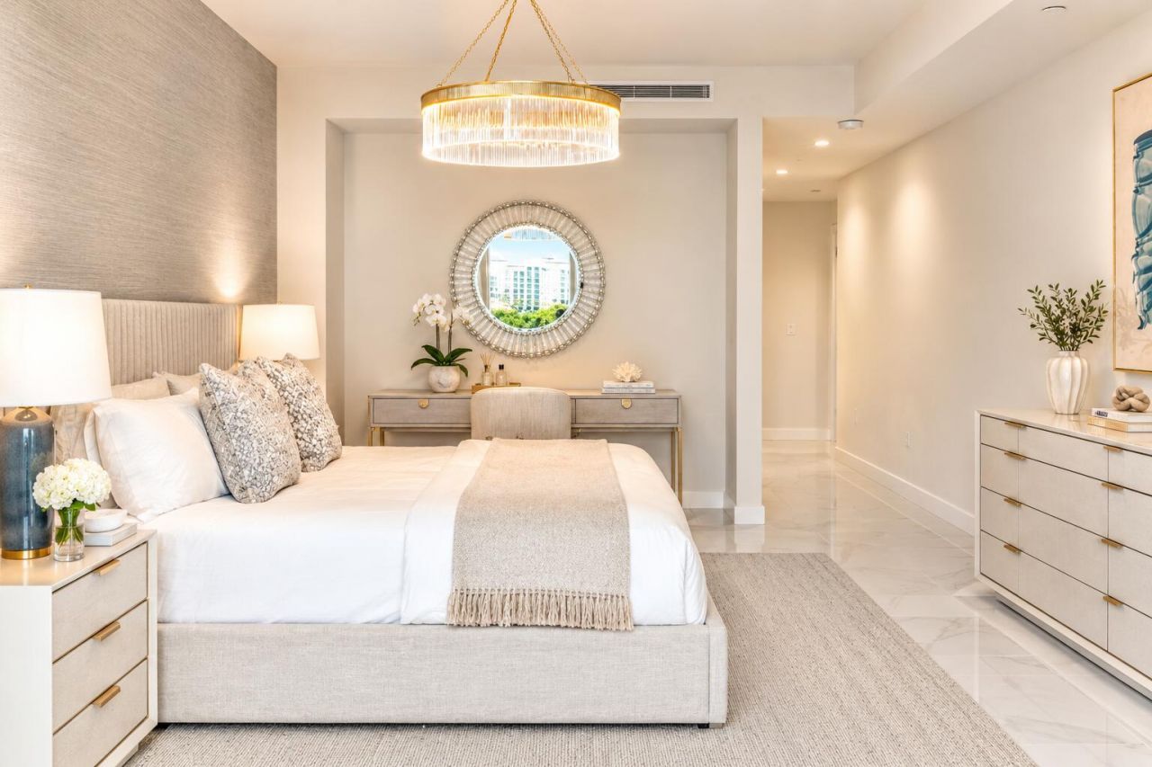 220 SE Mizner Boulevard, Unit 803, Boca Raton, FL 33432 Photo