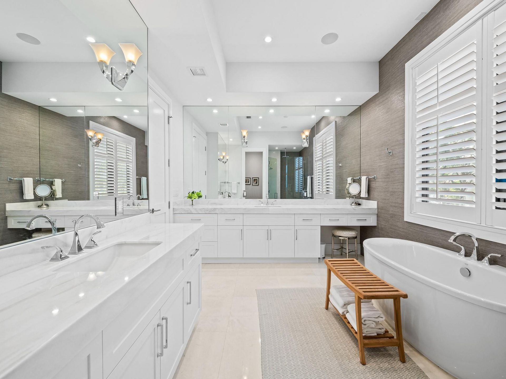 301 NE 23rd Avenue, Fort Lauderdale, FL 33305 Photo