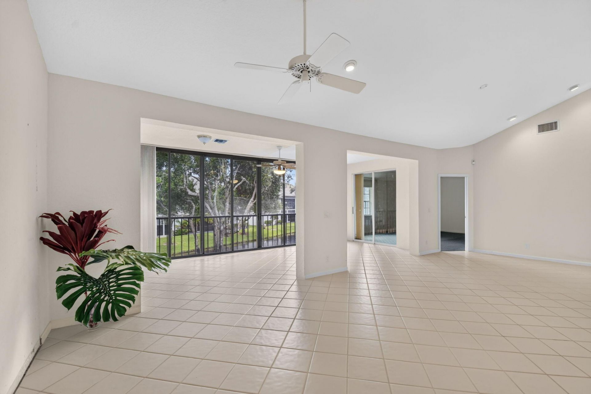 11691 Briarwood Circle, Unit 4, Boynton Beach, FL 33437 Photo