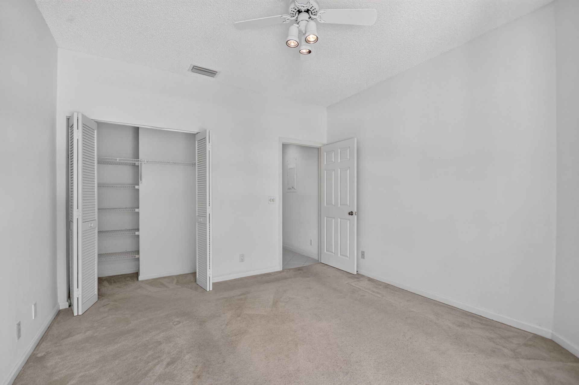 11691 Briarwood Circle, Unit 4, Boynton Beach, FL 33437 Photo
