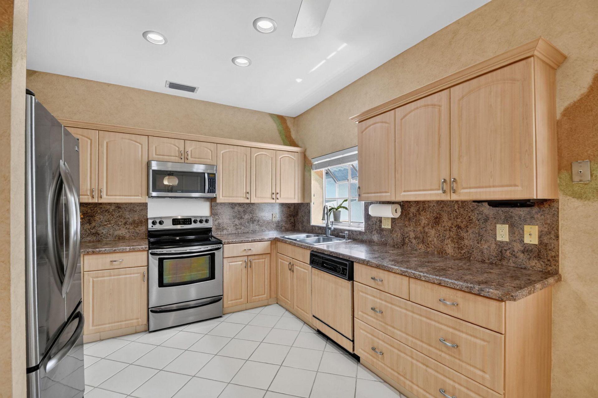 11691 Briarwood Circle, Unit 4, Boynton Beach, FL 33437 Photo