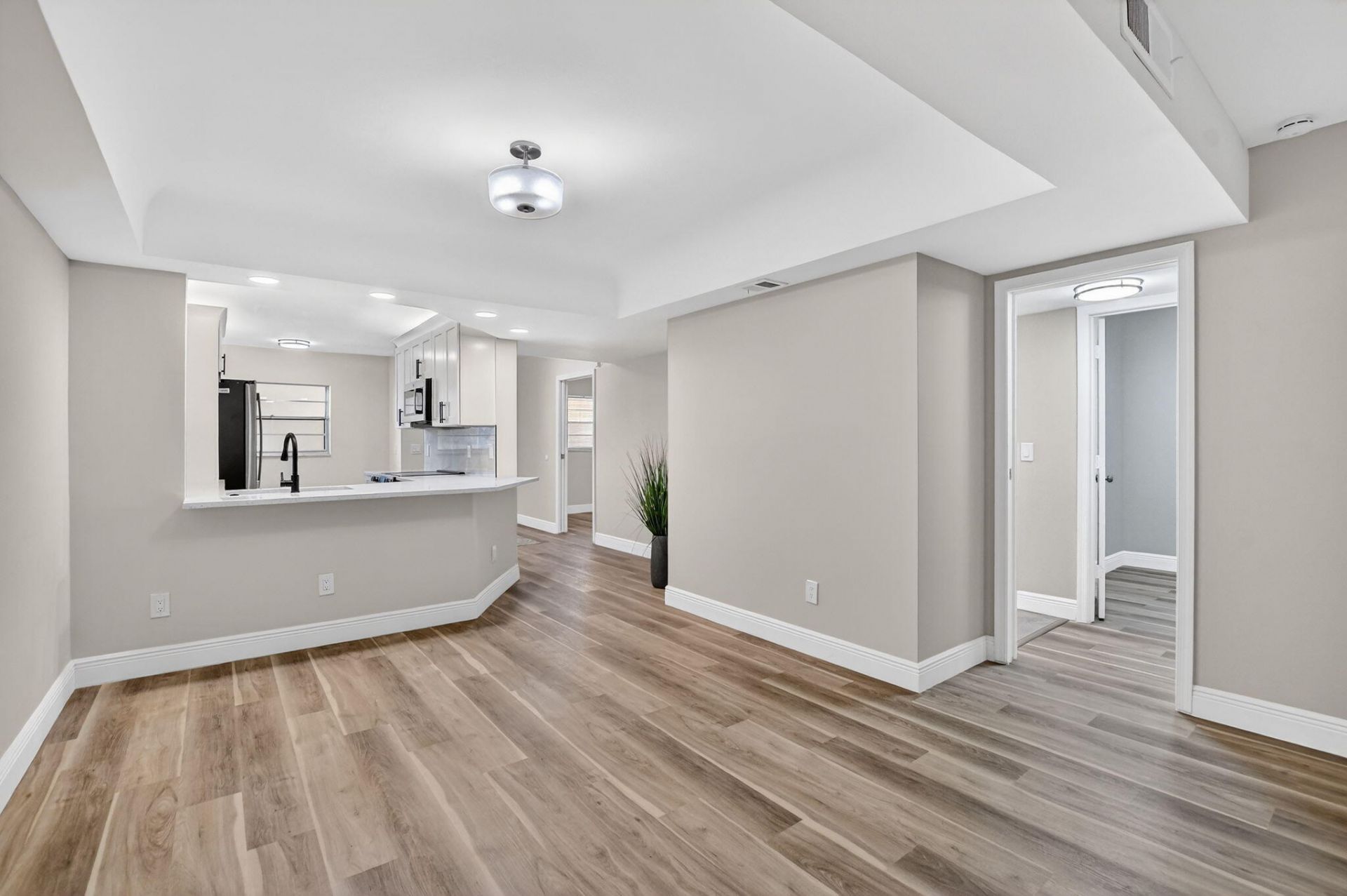 23247 Barwood Lane N, Unit 205, Boca Raton, FL 33428 Photo