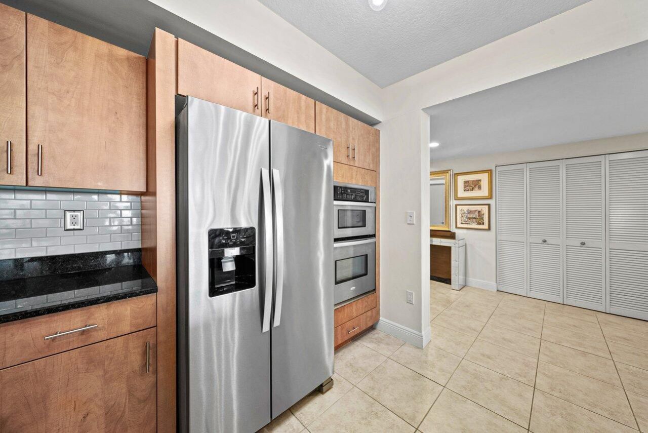 2700 N Federal Highway, Unit 203, Boynton Beach, FL 33435 Photo