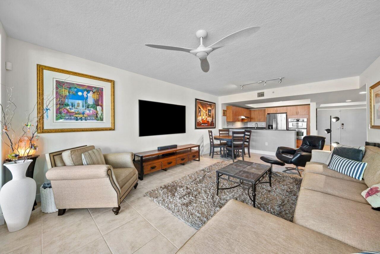 2700 N Federal Highway, Unit 203, Boynton Beach, FL 33435 Photo