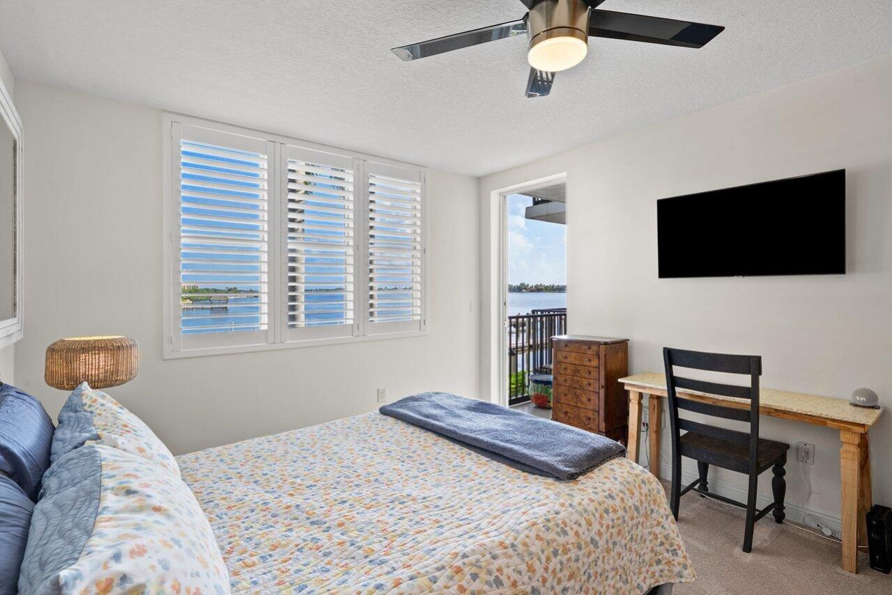 2700 N Federal Highway, Unit 203, Boynton Beach, FL 33435 Photo