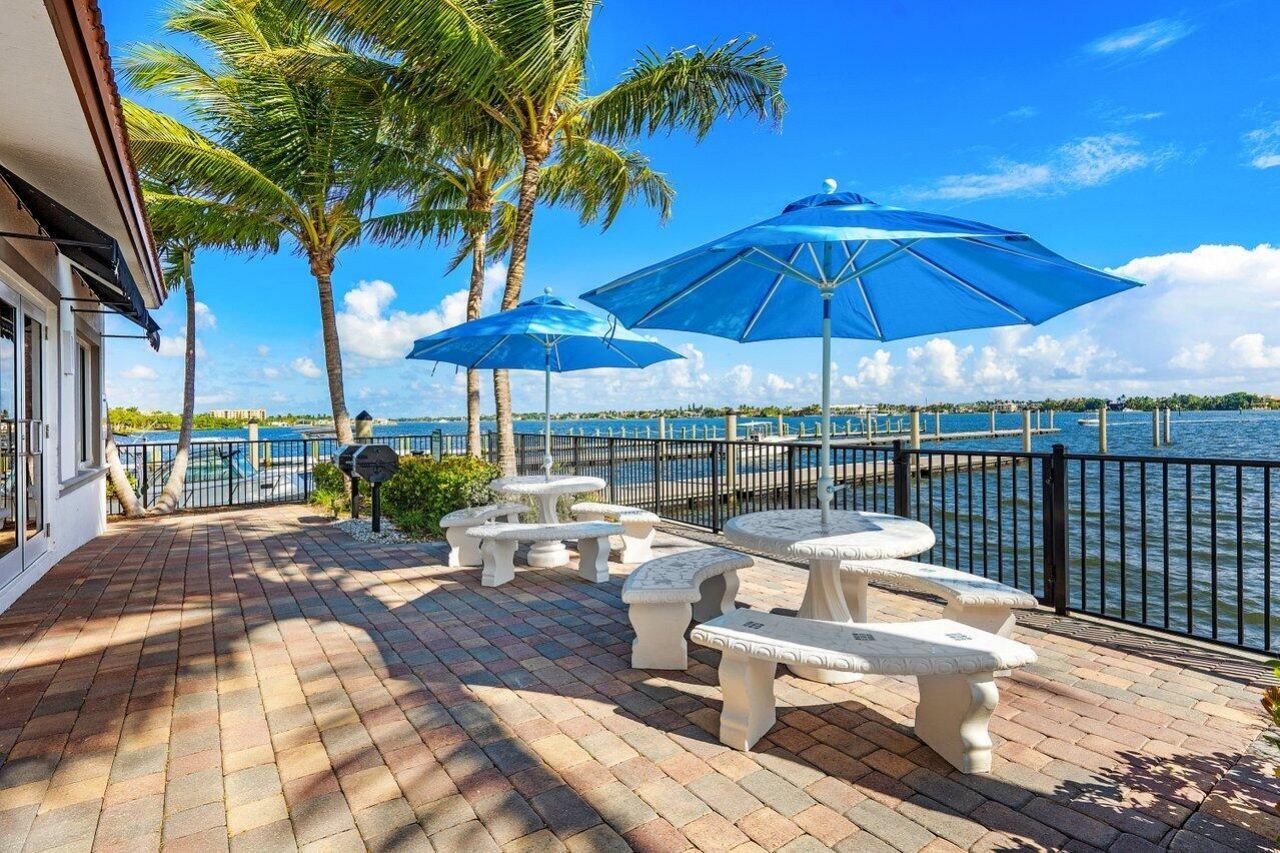 2700 N Federal Highway, Unit 203, Boynton Beach, FL 33435 Photo