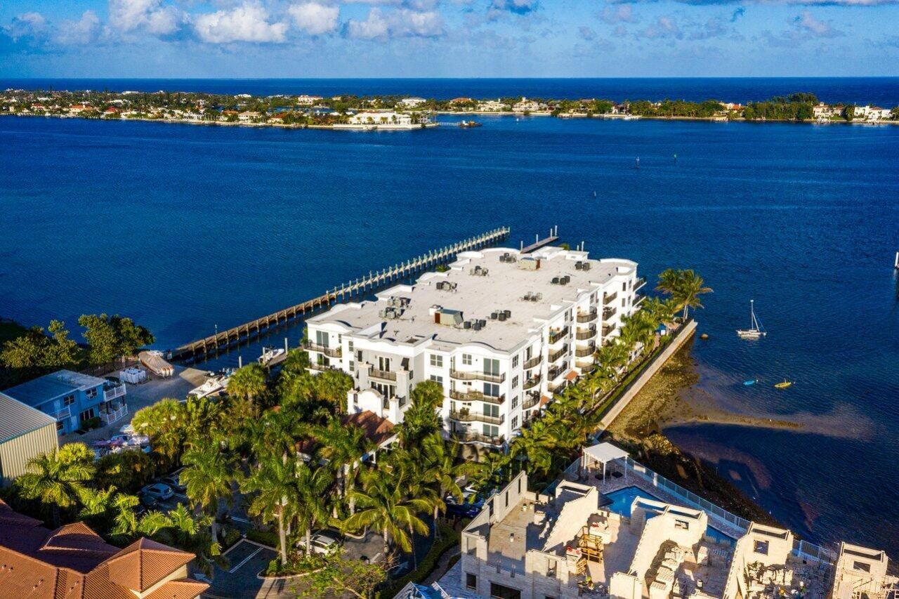 2700 N Federal Highway, Unit 203, Boynton Beach, FL 33435 Photo