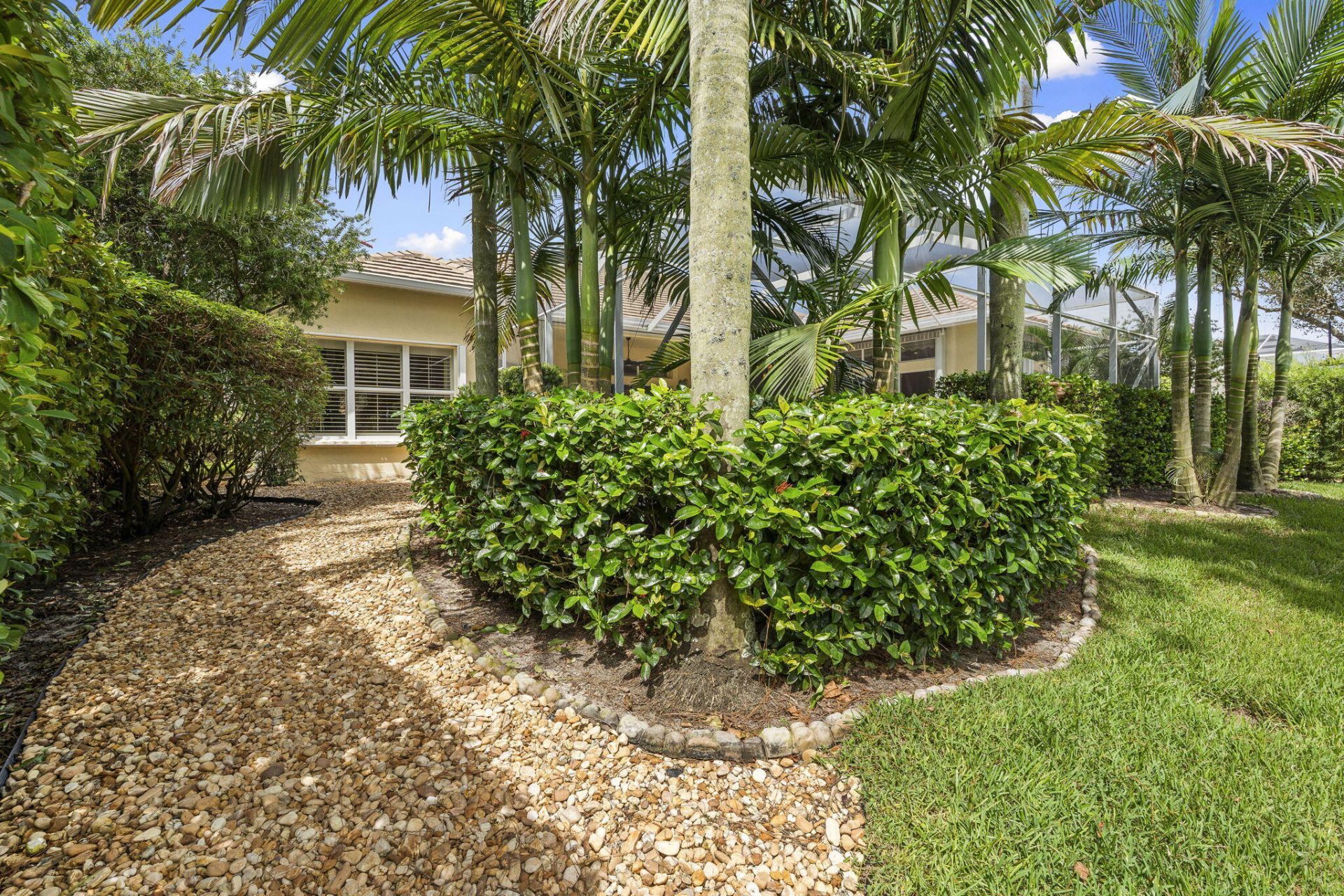 1682 SW Foxpoint Trail, Palm City, FL 34990 Photo