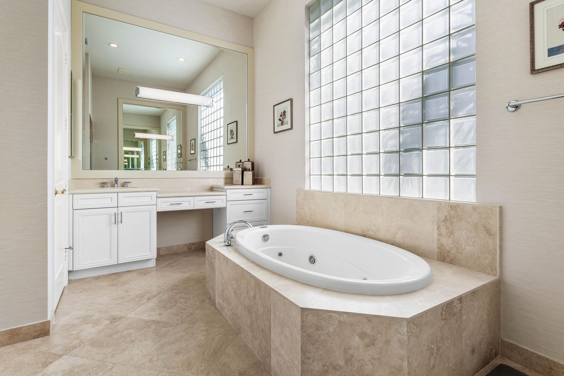 8138 Valhalla Drive, Delray Beach, FL 33446 Photo