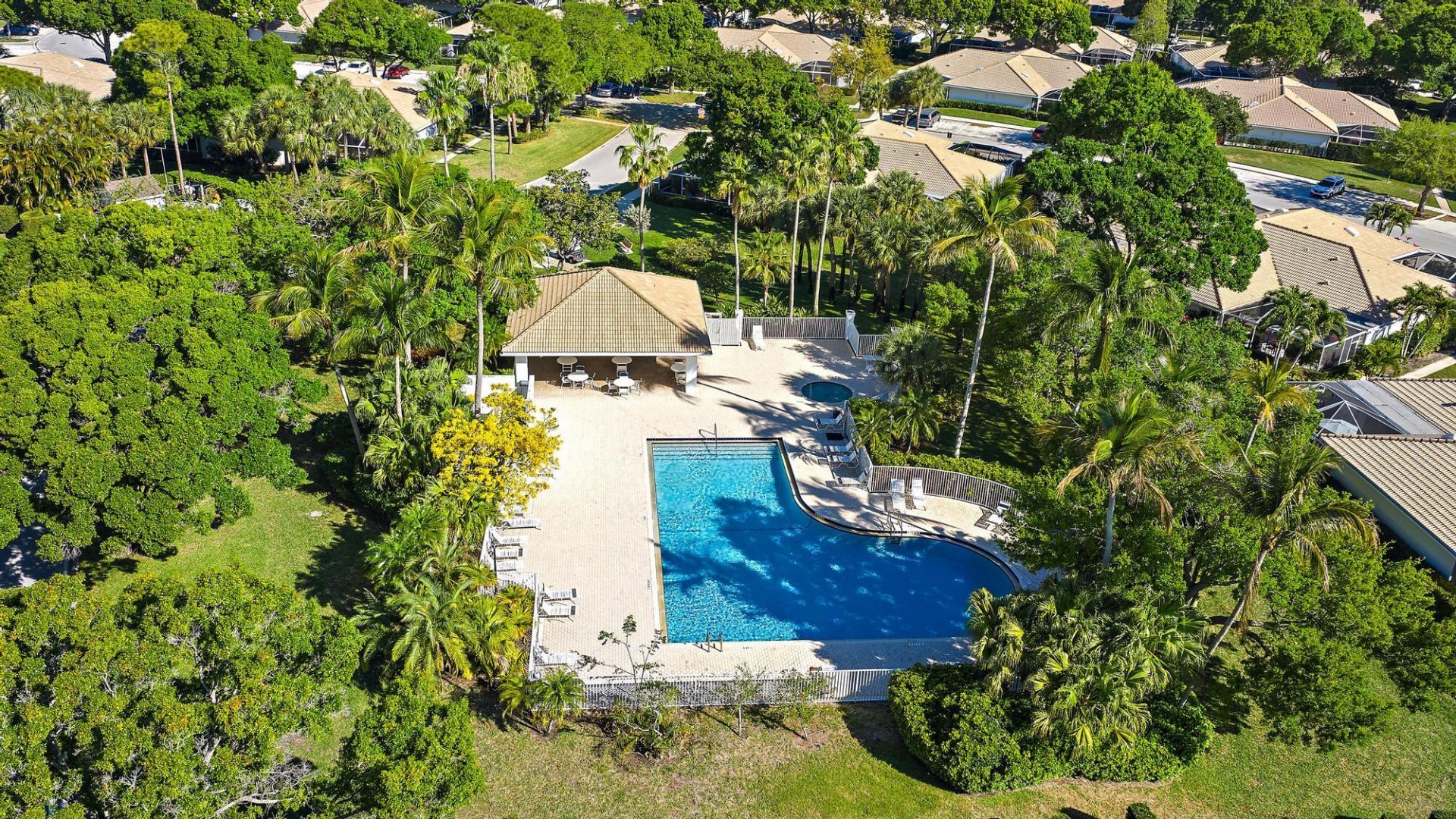 8404 Chapman Oak Court, Palm Beach Gardens, FL 33410 Photo