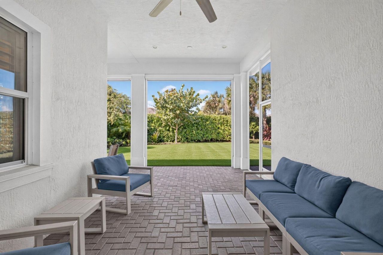 12424 Hammock Way, Palm Beach Gardens, FL 33412 Photo