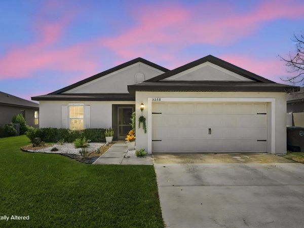 5528 IMAGINATION Drive, Fort Pierce, FL 34947