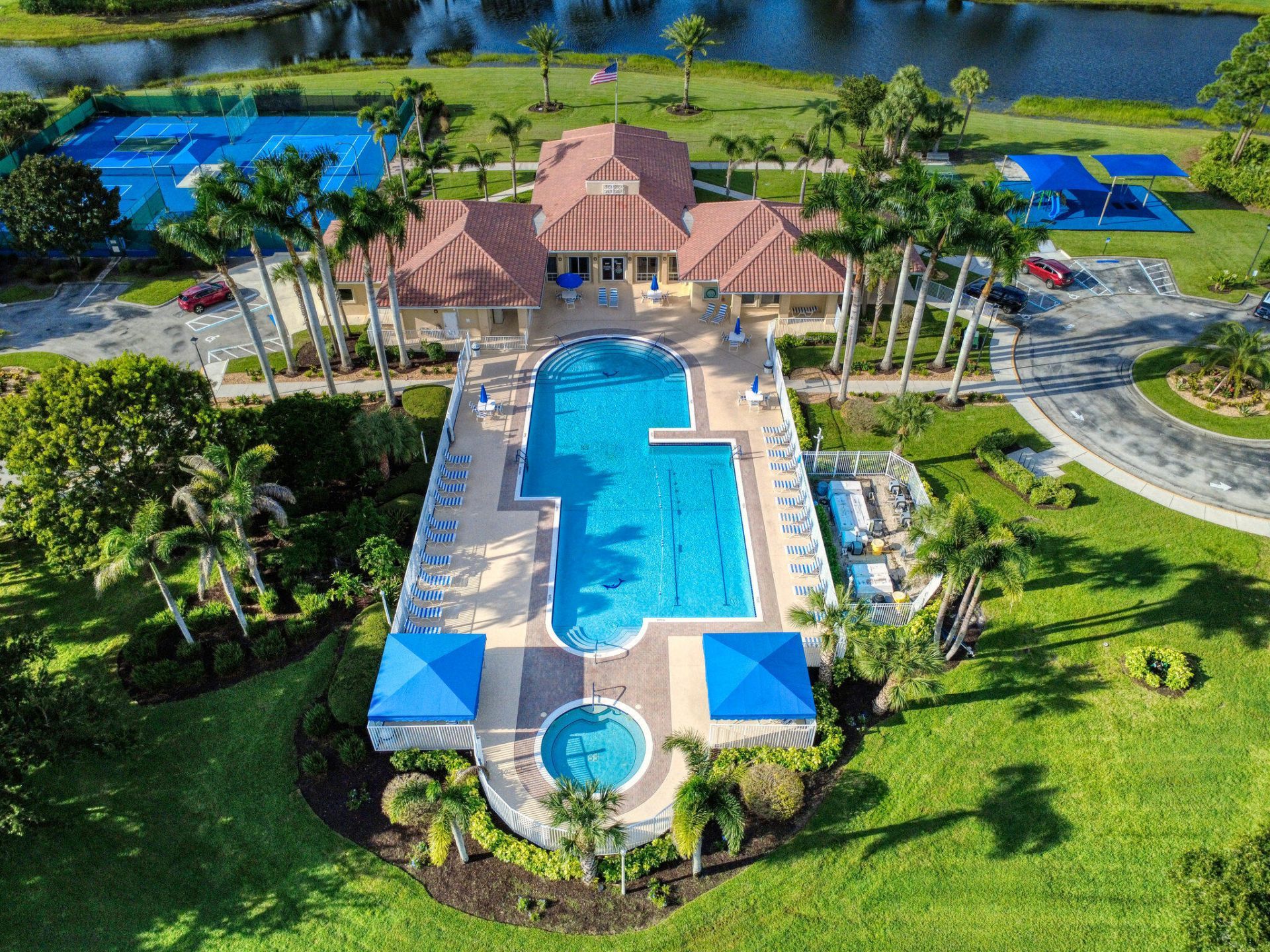 700 SW Lake Charles Circle, Port Saint Lucie, FL 34986 Photo