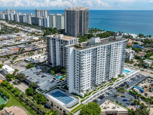 3015 N OCEAN Boulevard, Unit 8B, Fort Lauderdale, FL 33308