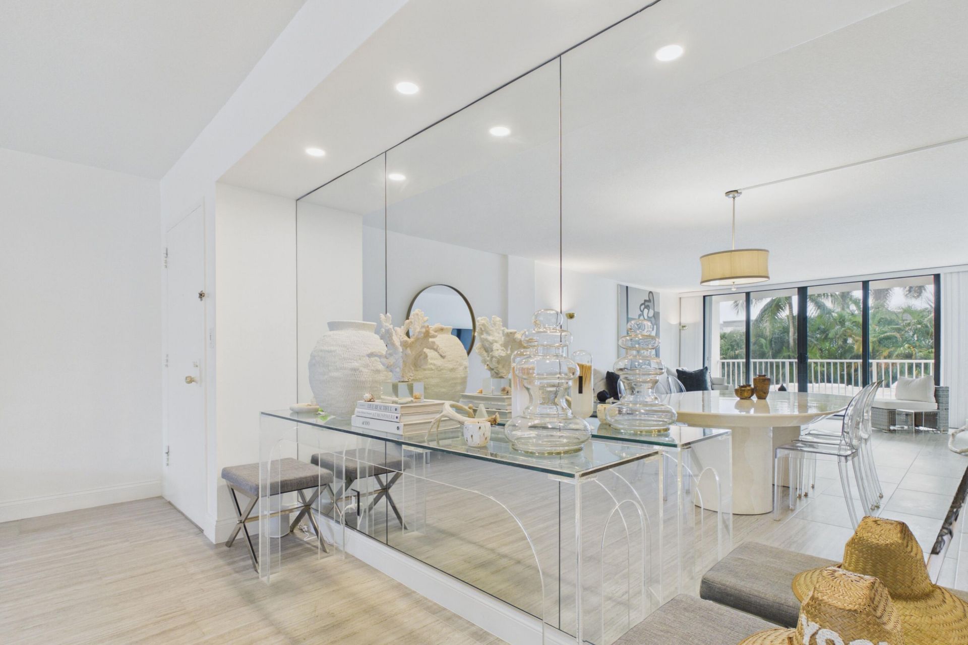 2860 S Ocean Boulevard, Unit 209, Palm Beach, FL 33480 Photo