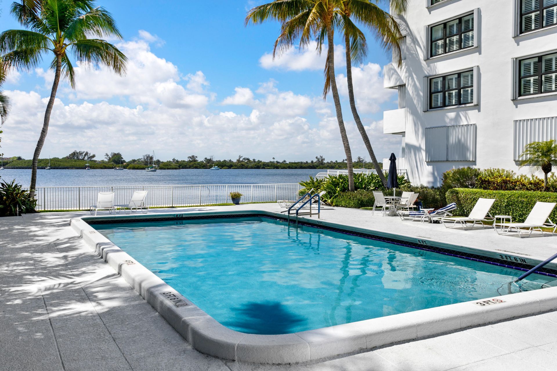 2860 S Ocean Boulevard, Unit 209, Palm Beach, FL 33480 Photo