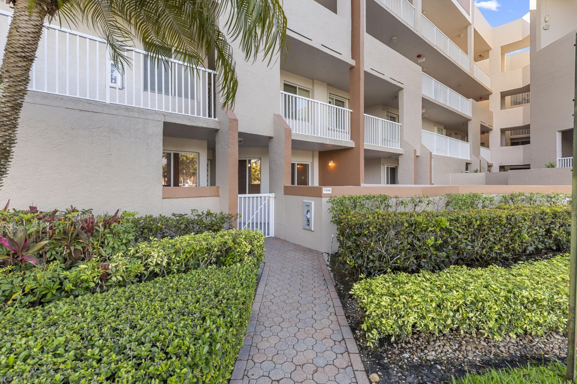 7396 Granville Drive, Unit 104, Tamarac, FL 33321 Photo