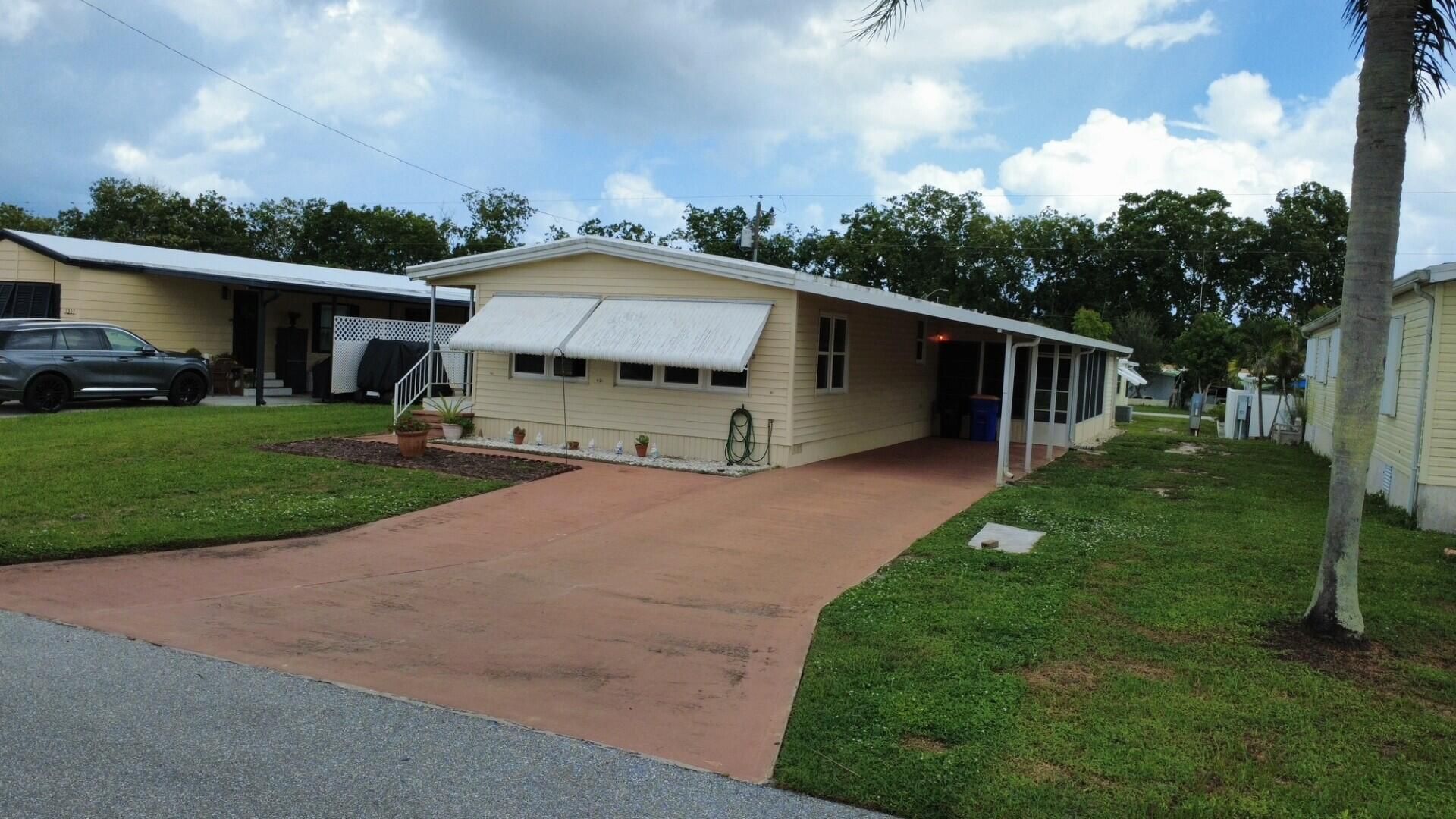 7337 SE Swan Avenue, Hobe Sound, FL 33455 Photo