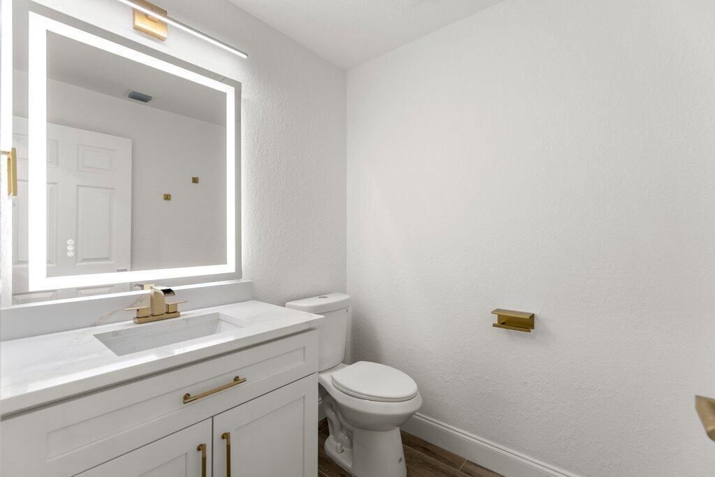 107 Golfview Court, Palm Beach Gardens, FL 33418 Photo