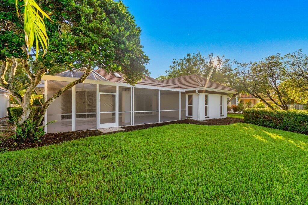 107 Golfview Court, Palm Beach Gardens, FL 33418 Photo