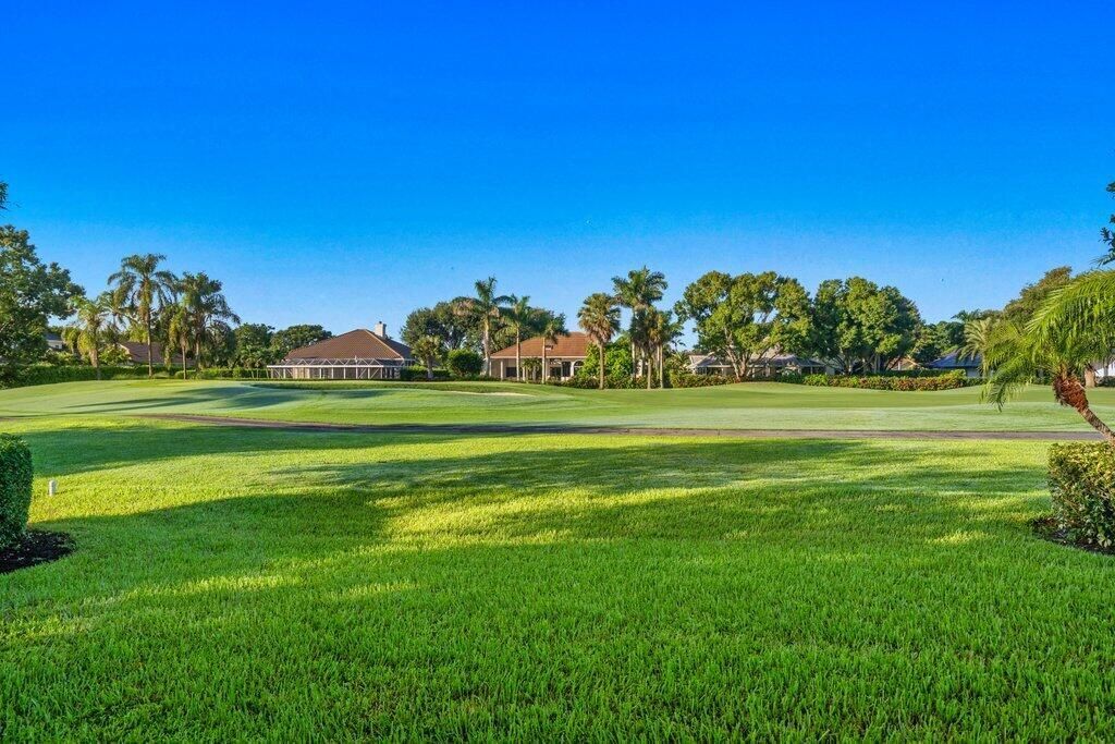 107 Golfview Court, Palm Beach Gardens, FL 33418 Photo