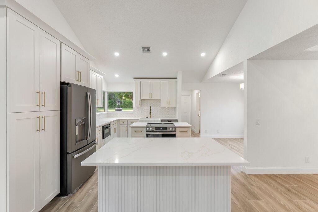107 Golfview Court, Palm Beach Gardens, FL 33418 Photo