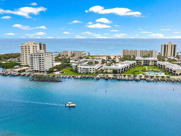 325 S Beach Road, Unit 210, Tequesta, FL 33469