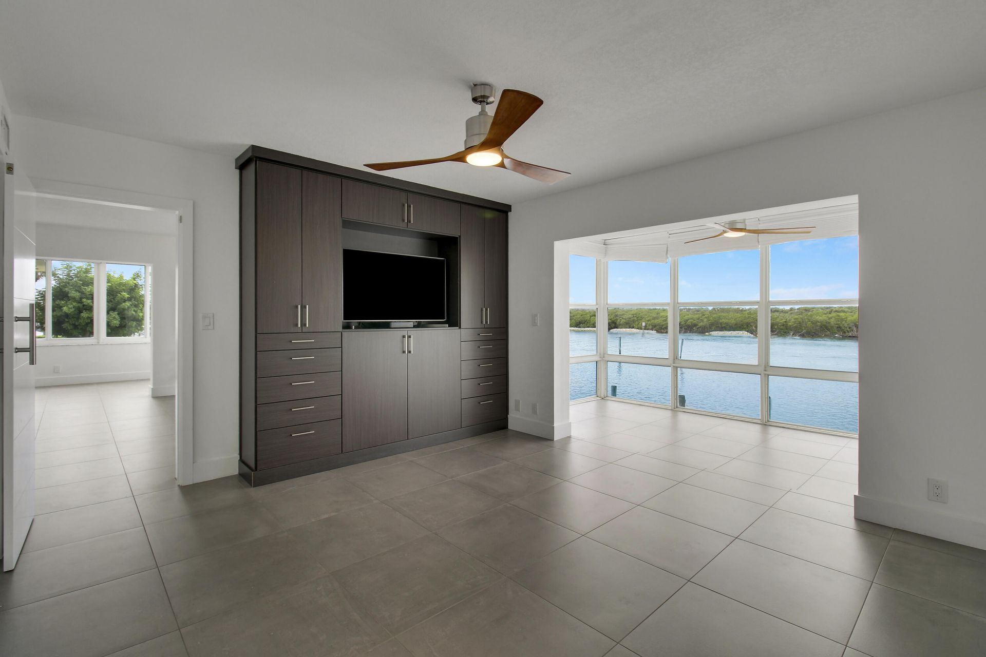 325 S Beach Road, Unit 210, Tequesta, FL 33469 Photo