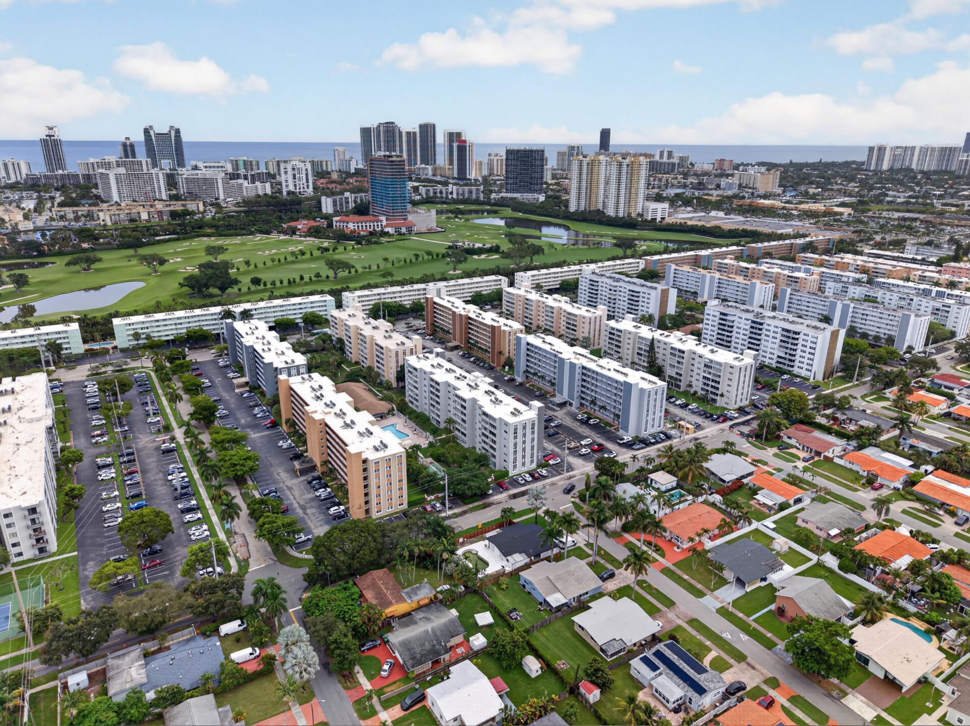 610 NE 12th Avenue, Unit 601, Hallandale Beach, FL 33009 Photo