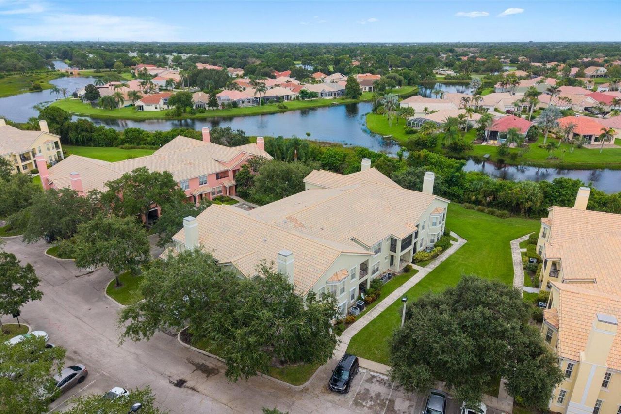 128 SW Peacock Boulevard, Unit 15-101, Port Saint Lucie, FL 34986 Photo
