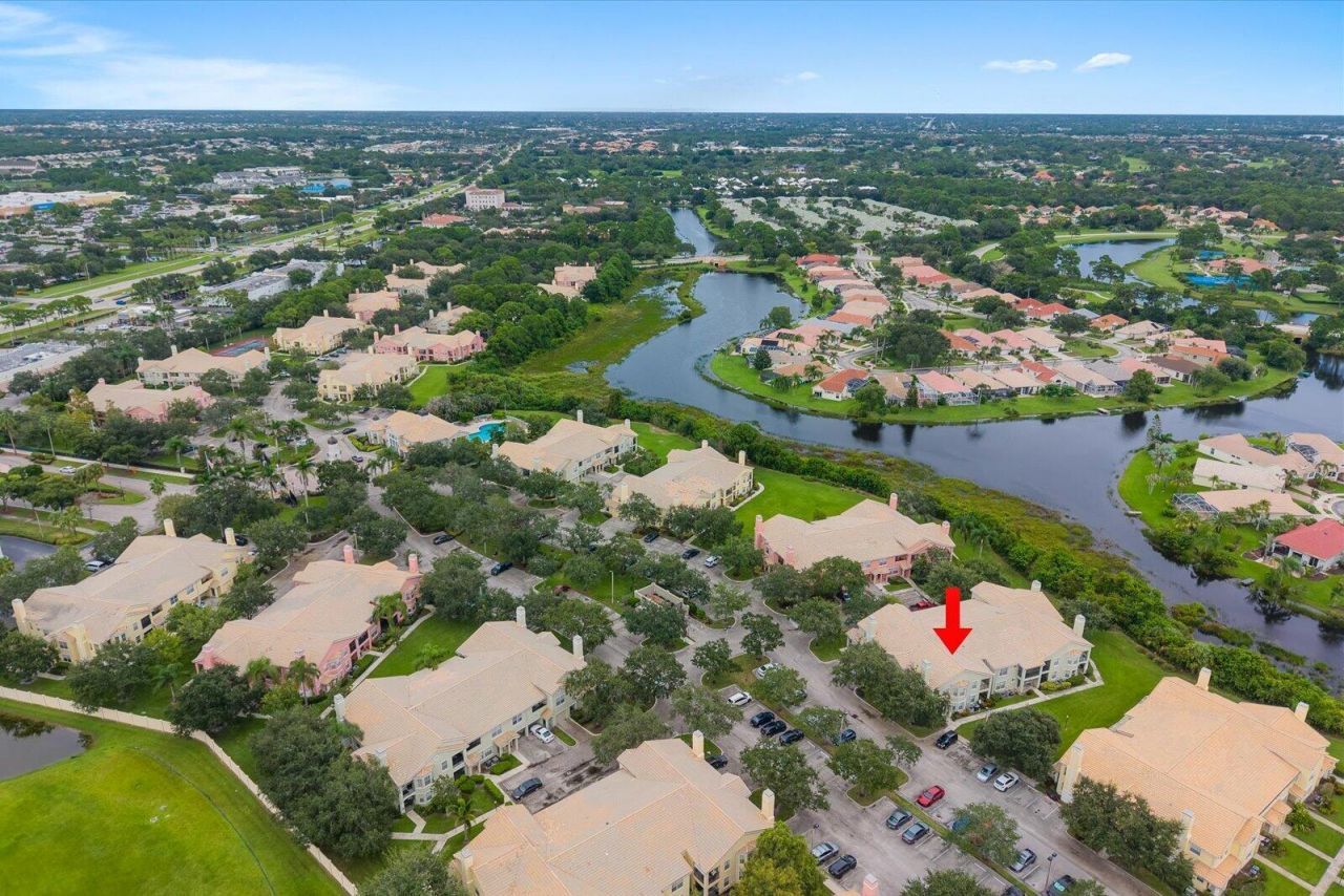 128 SW Peacock Boulevard, Unit 15-101, Port Saint Lucie, FL 34986 Photo