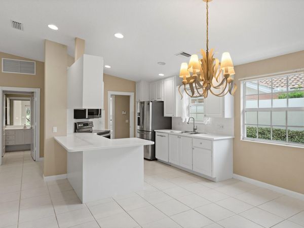 996 SW BALMORAL Trace, Stuart, FL 34997