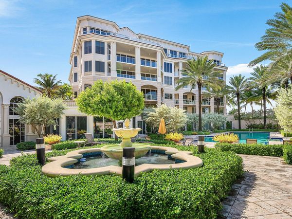 3000 S OCEAN Boulevard, Unit 402, Palm Beach, FL 33480