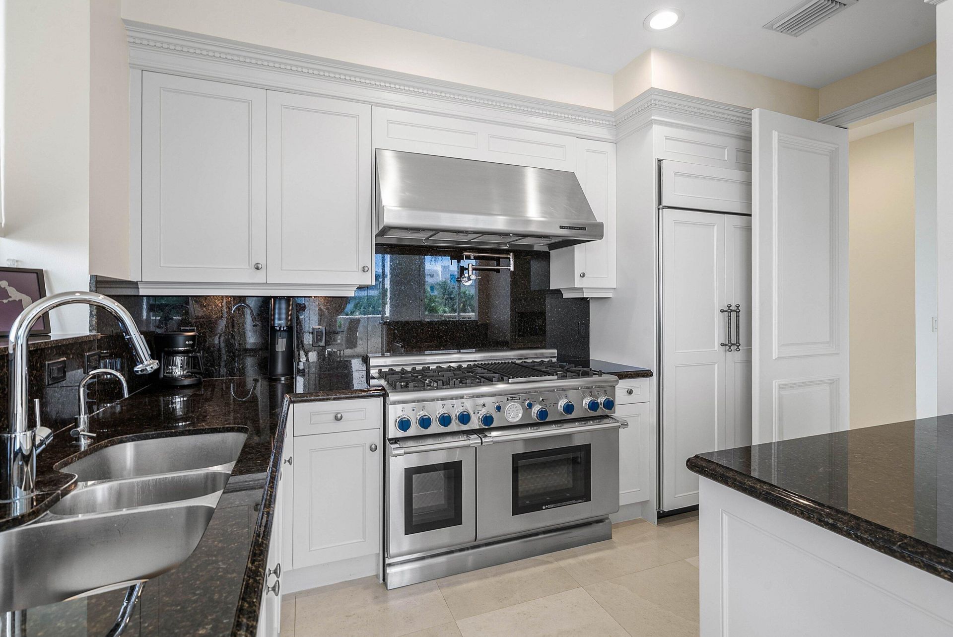 3000 S Ocean Boulevard, Unit 402, Palm Beach, FL 33480 Photo