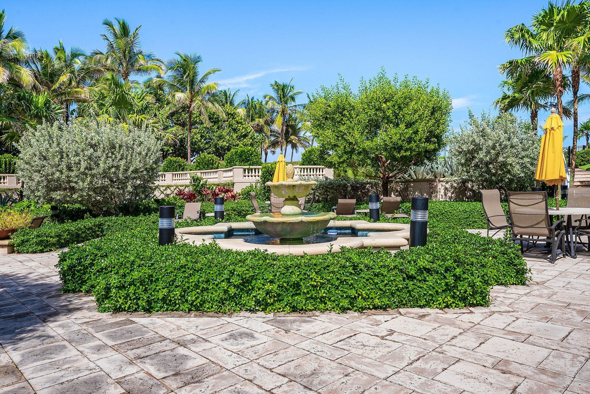 3000 S Ocean Boulevard, Unit 402, Palm Beach, FL 33480 Photo
