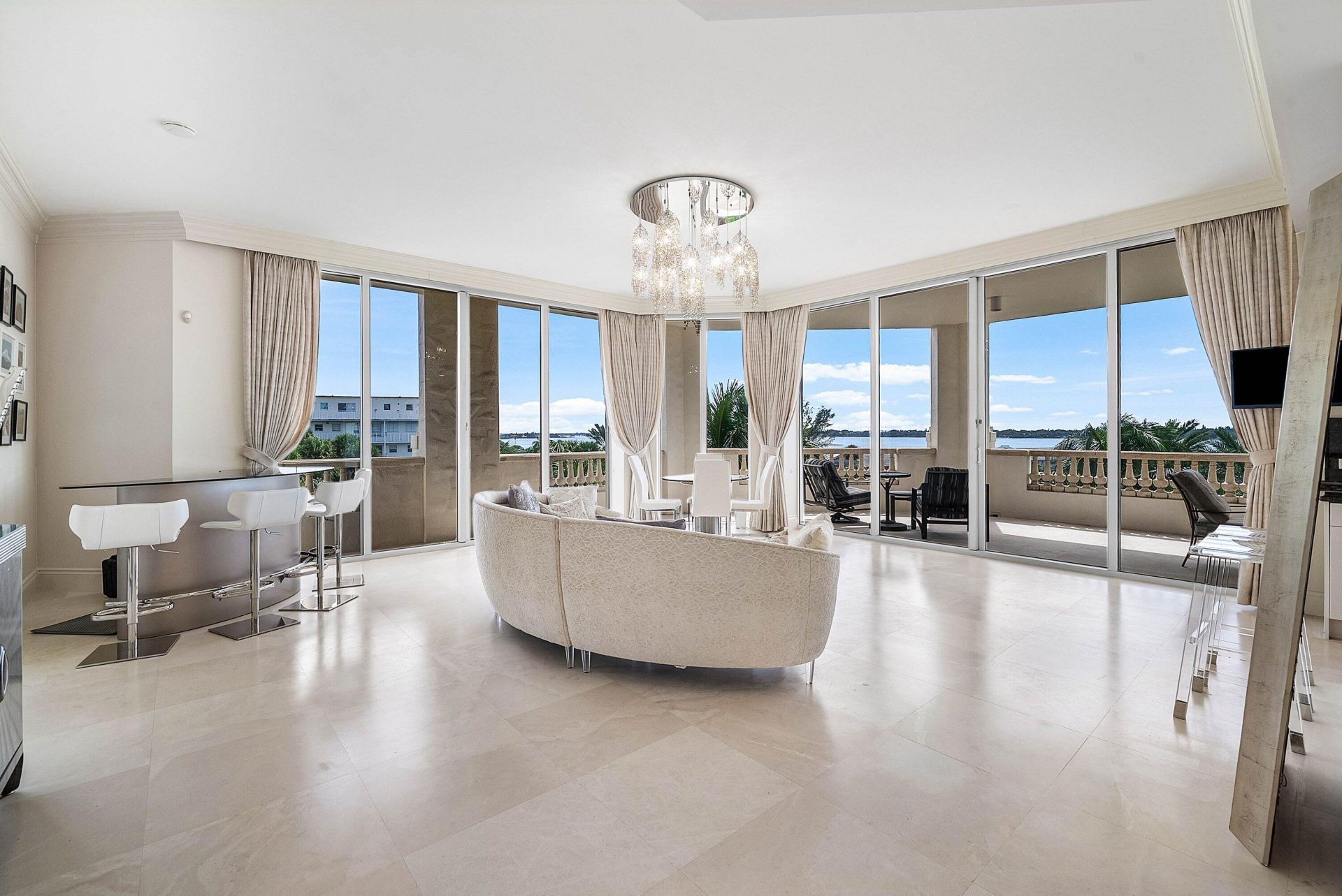 3000 S Ocean Boulevard, Unit 402, Palm Beach, FL 33480 Photo