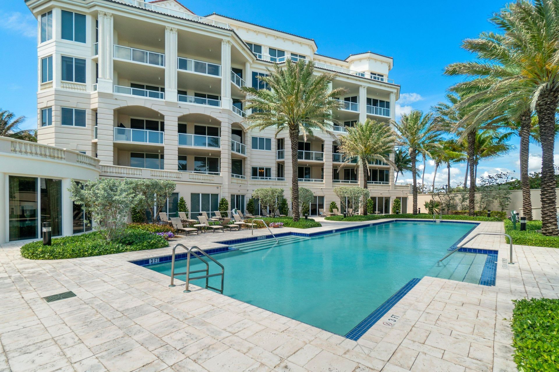 3000 S Ocean Boulevard, Unit 402, Palm Beach, FL 33480 Photo