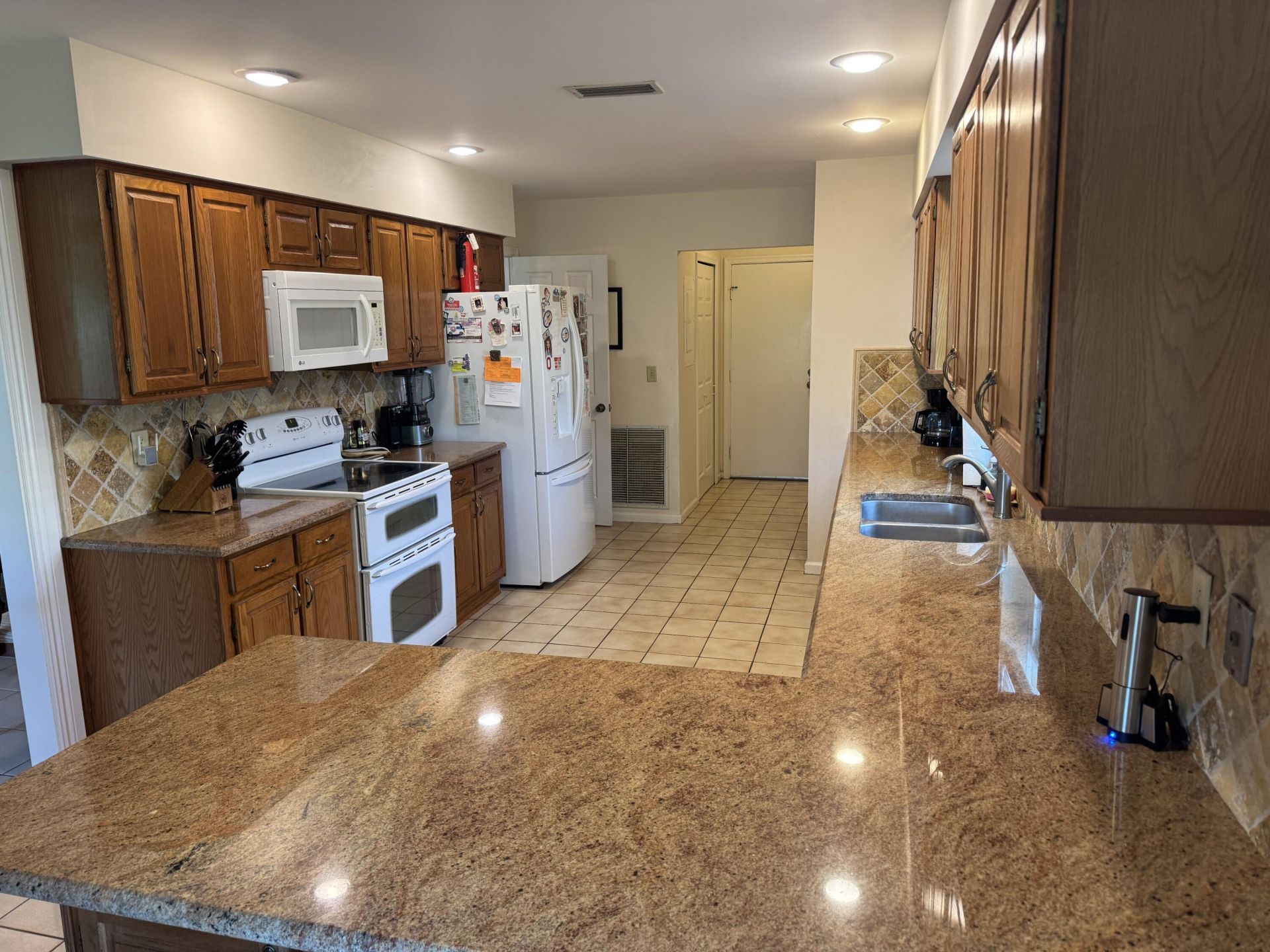 10548 Greentrail Drive S, Boynton Beach, FL 33436 Photo